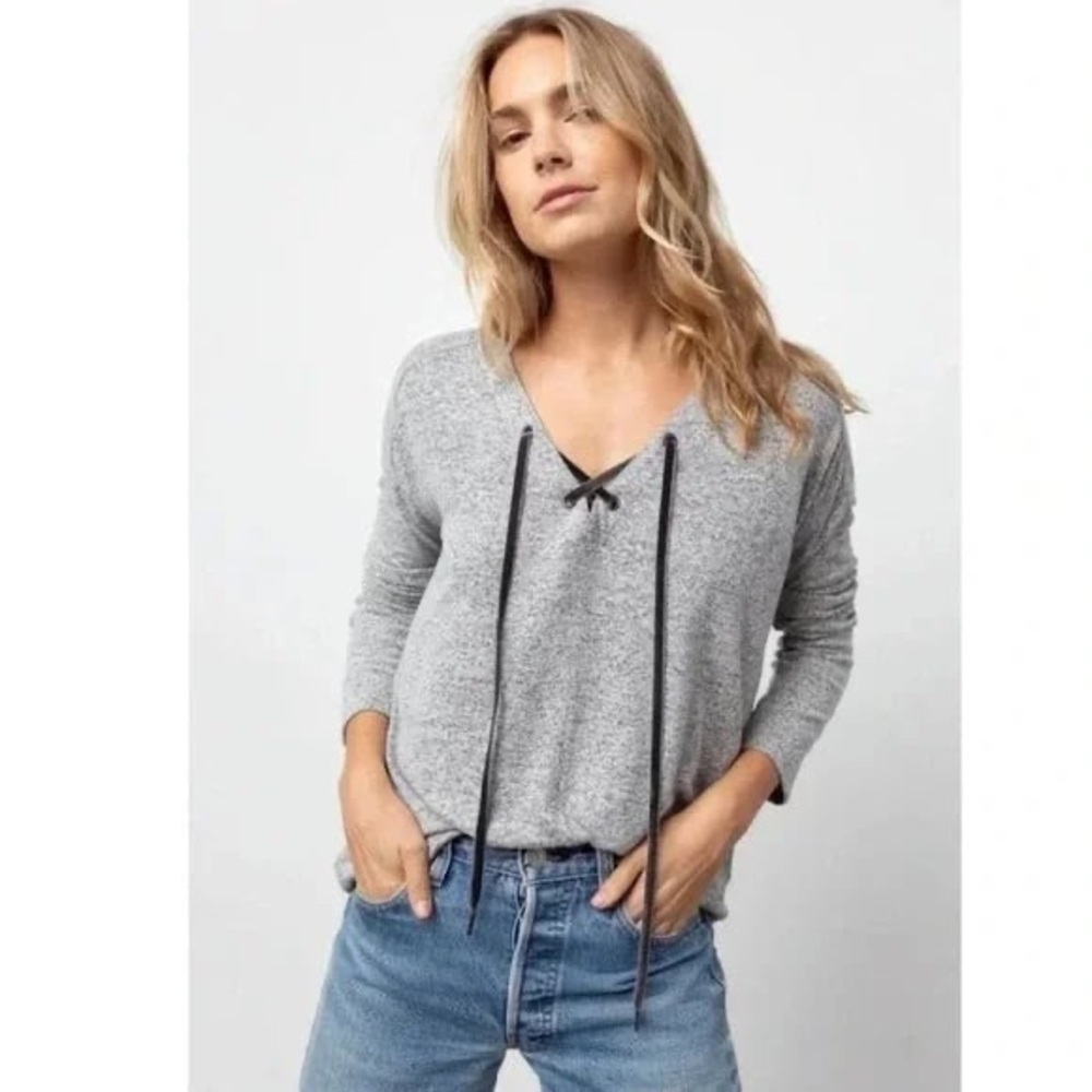 Rails Leigh Long Sleeve Top Velvet Lace-Up Detail Soft Brushed Gray Size Medium